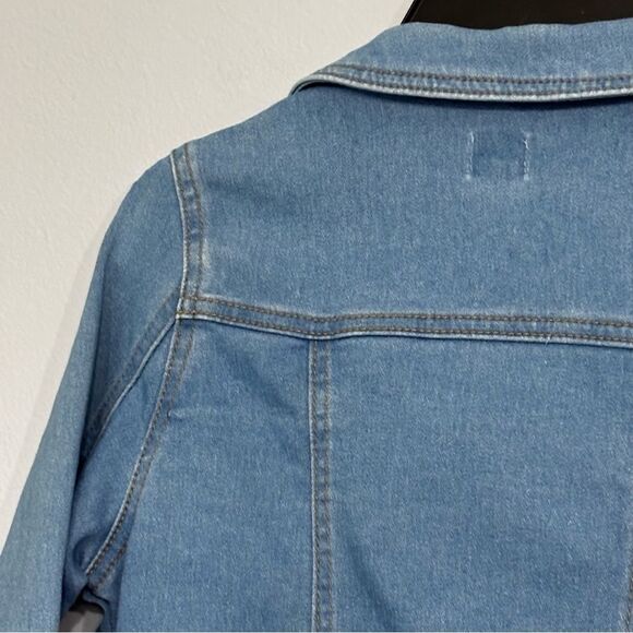 Disney | Girls Lt Wash Blue Denim Elsa Frozen Jean Jacket Snap Closure Size 10 - Picture 3 of 16